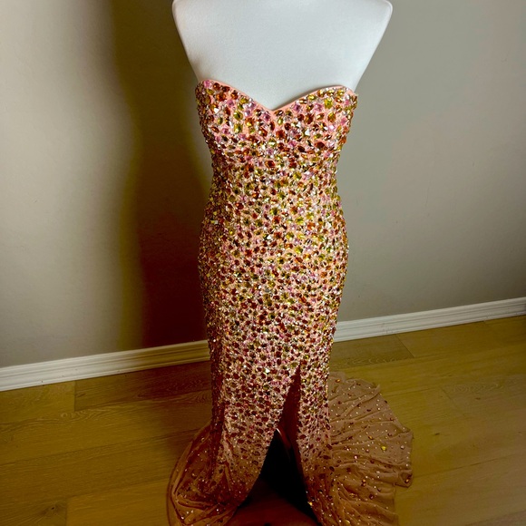 Elegant Strapless Sequin Mermaid Gown - Picture 1 of 3